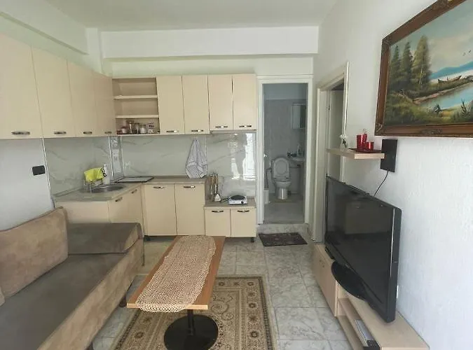 Apartament * Тирана